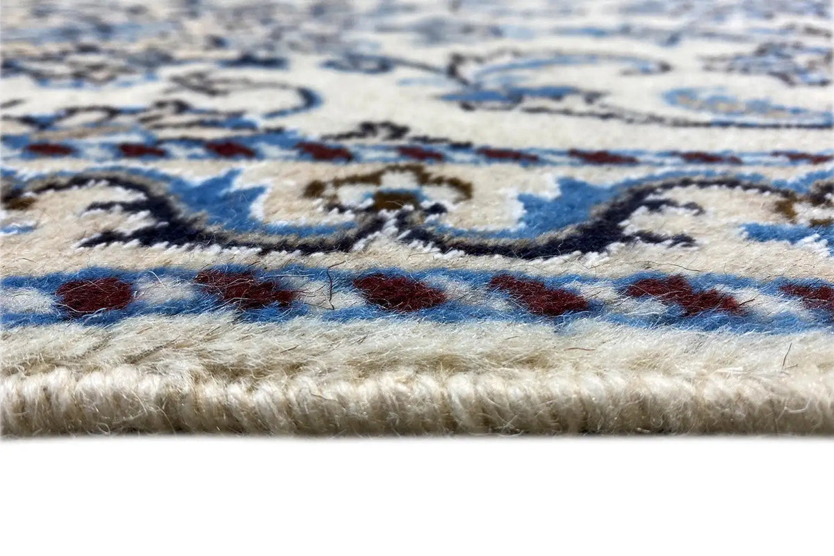 Alfombra de Nain (93x56 cm) Detalle: flecos y pelo multicolor en el borde