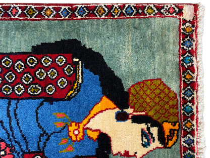 Alfombra Poshti de 68x63 cm, detalle: figura y árbol, motivos de bordado coloridos, borde con flecos